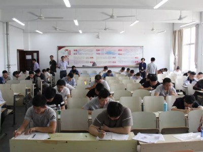學(xué)生能考二級(jí)建造師嗎在校大學(xué)生能考二級(jí)建造師嗎,有什么壞處