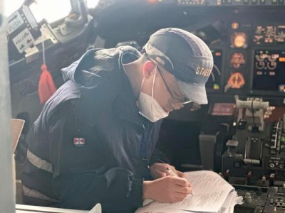 飛機結構部件修理工程師簡介怎么寫,飛機結構部件修理工程師簡介